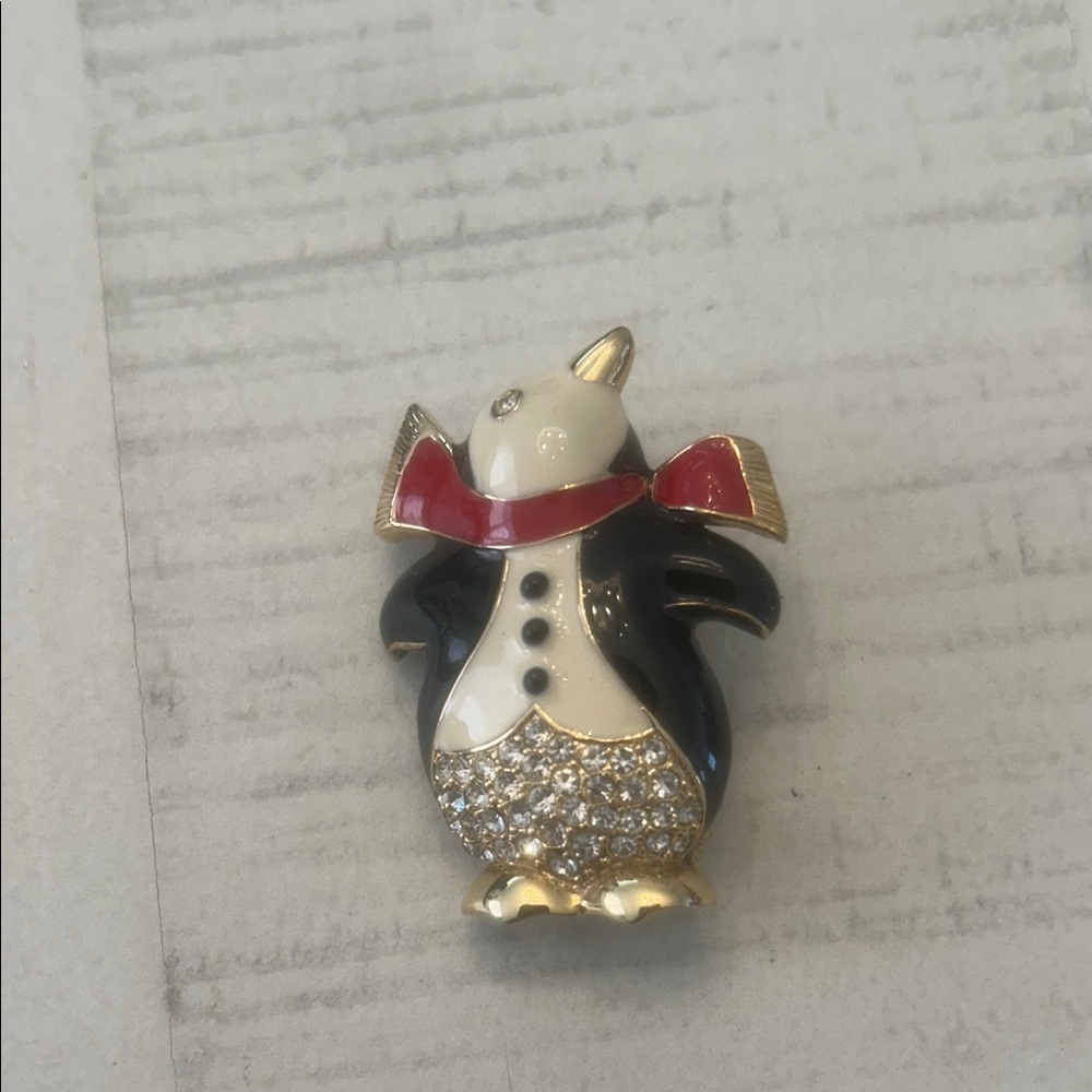 Gold Tone Enamel & Crystal Winter Holiday Penguin Pin Brooch with Scarf